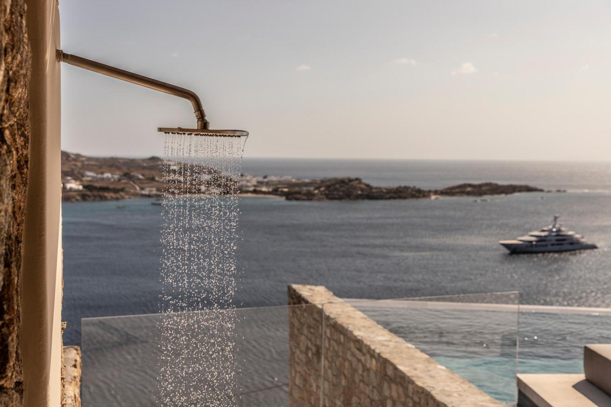 The Skyvilla Mykonos - A Landmark Property With Breathtaking Views Of The Psarou Bay Mykonos Town Extérieur photo
