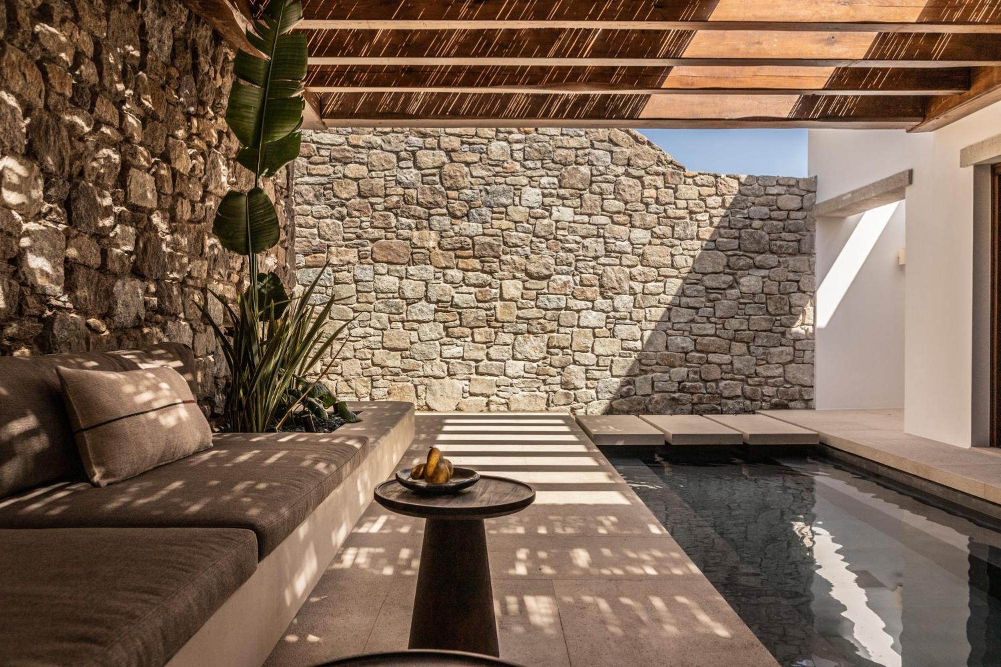 The Skyvilla Mykonos - A Landmark Property With Breathtaking Views Of The Psarou Bay Mykonos Town Extérieur photo