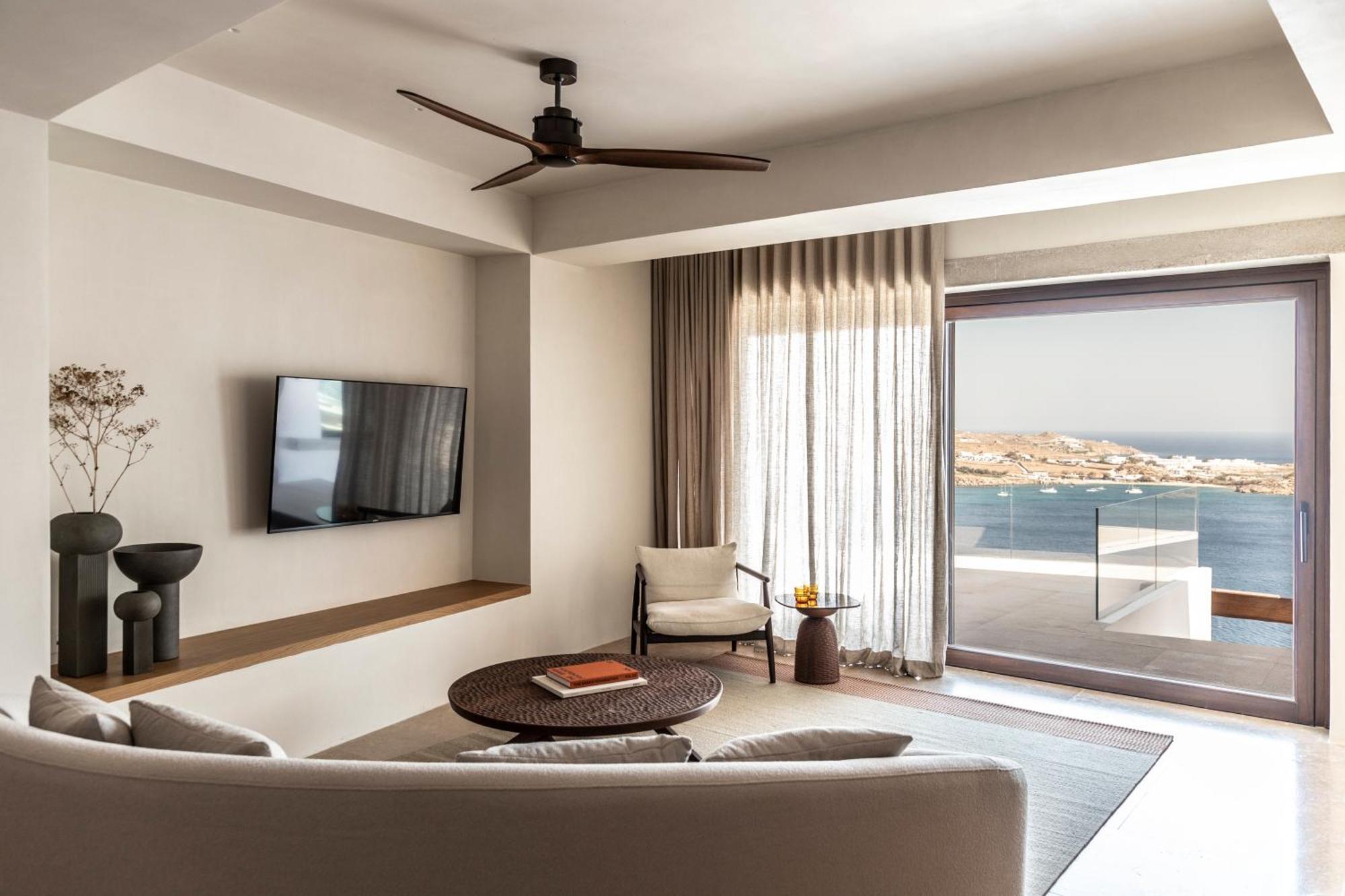 The Skyvilla Mykonos - A Landmark Property With Breathtaking Views Of The Psarou Bay Mykonos Town Extérieur photo